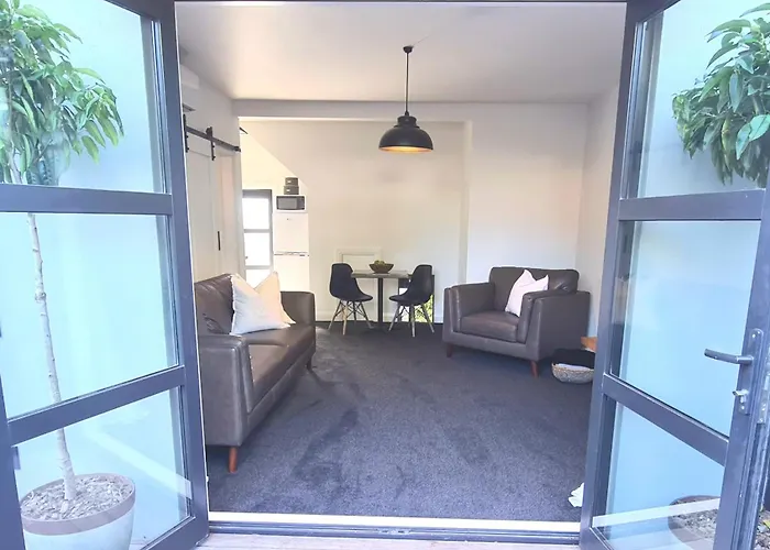 Apartment 1 - Haddin Court - Executive One Bedroom