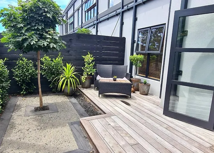 Apartment 1 - Haddin Court - Executive One Bedroom