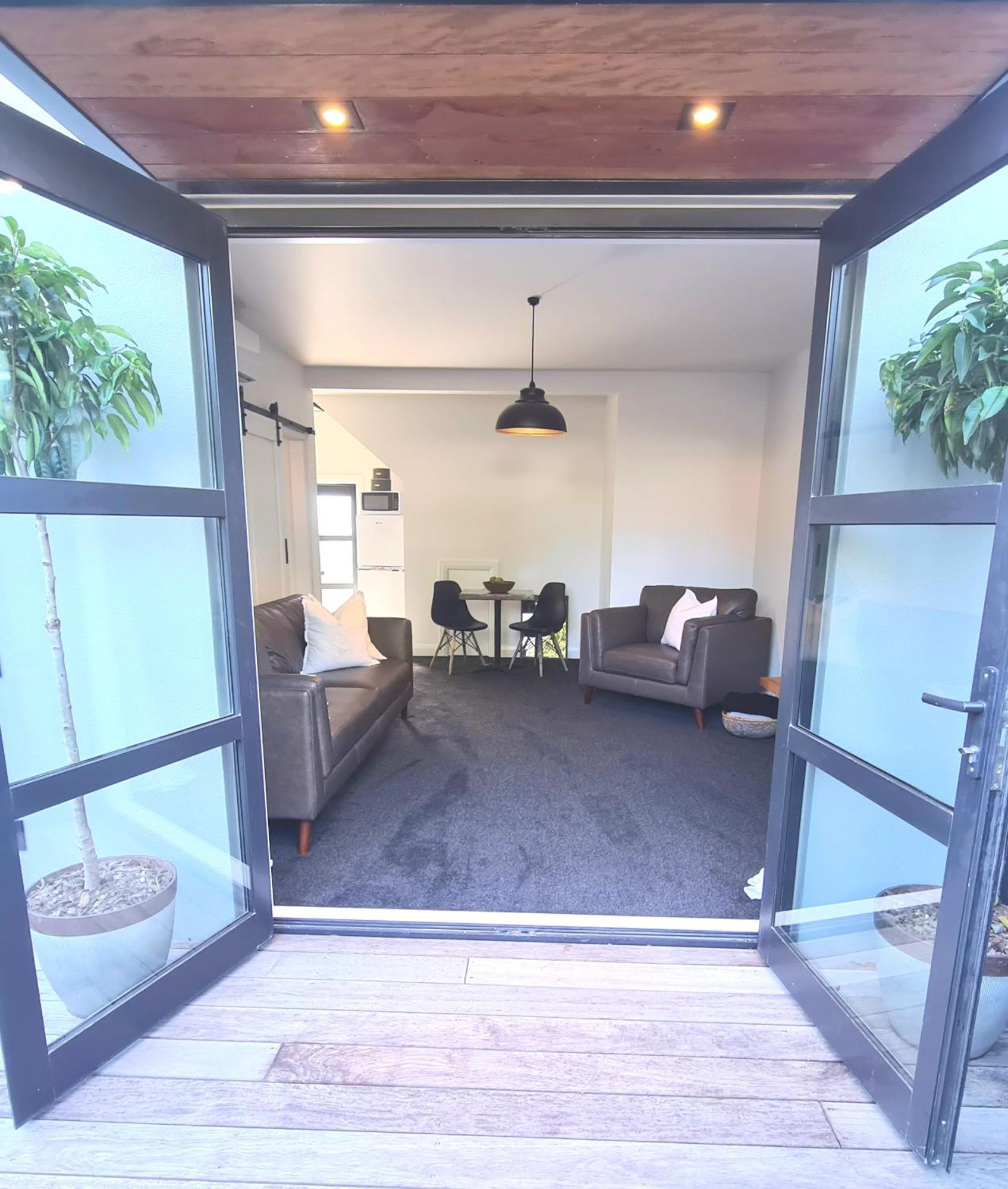 1 - Haddin Court - Executive One Bedroom * Blenheim